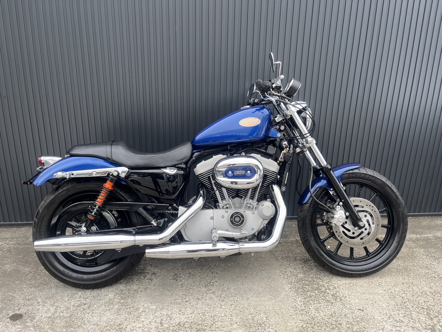 SPORTSTER | T.I.S motorcycle